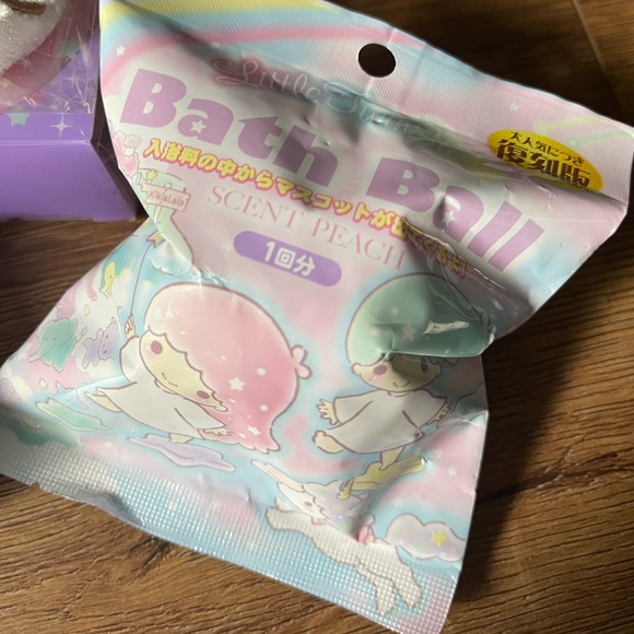 LITTLE TWIN STARS-NWT 3 Piece Beauty Bundle - Picture 4 of 10